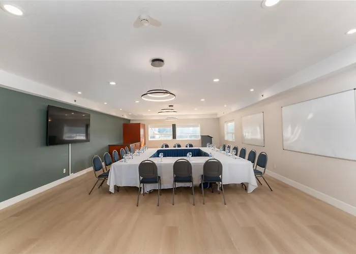 Prestige Prince George Lodge