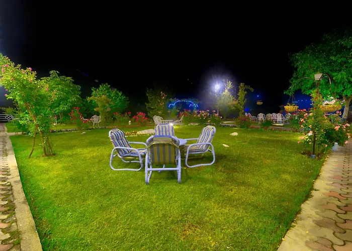 Parhena Cottages Bella Naran