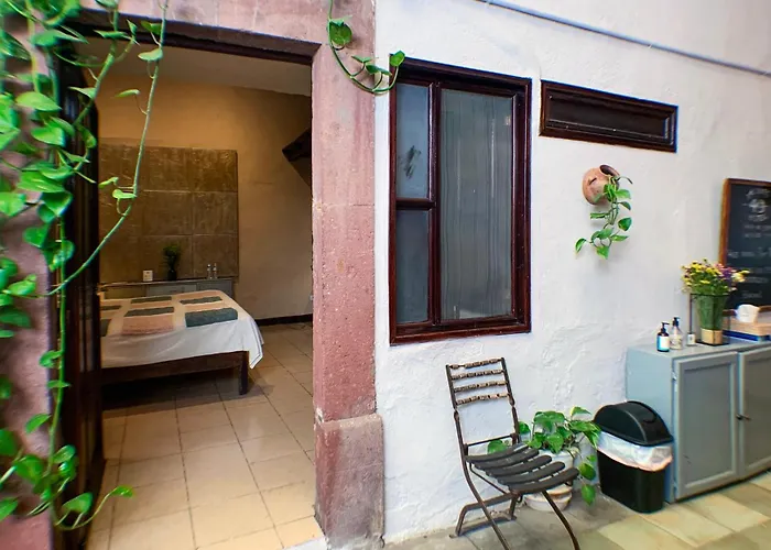 Hotel Mesones 49