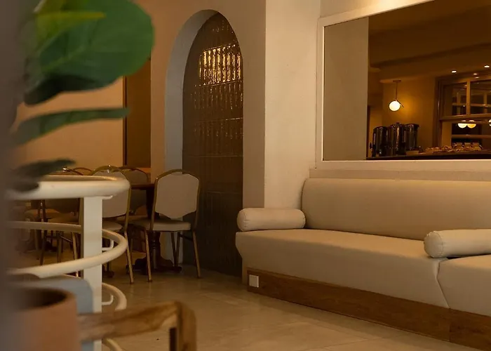 Hotel Dion