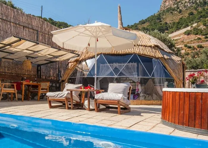 Kabak Freedom Deluxe Hotel