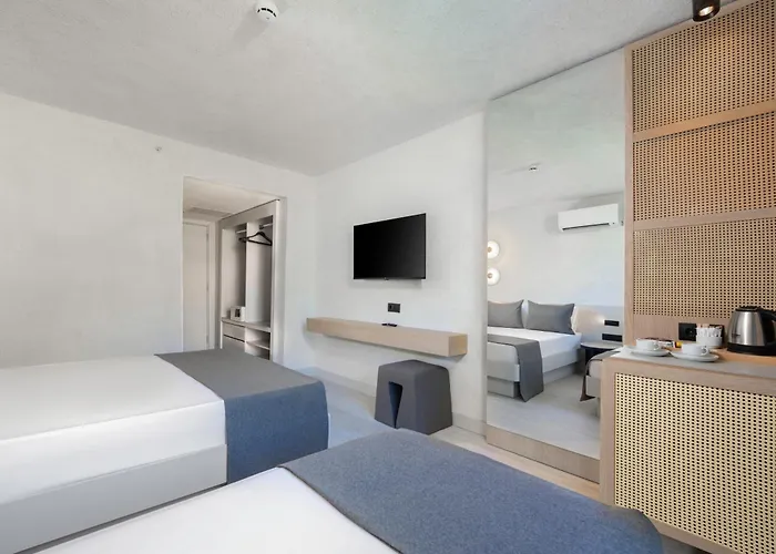 Ring Beach Hotel
