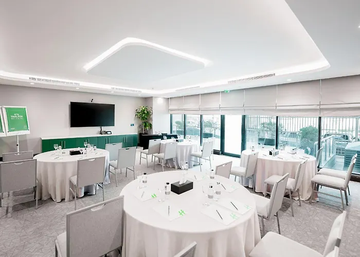 Holiday Inn Riyadh The Business District By Ihg