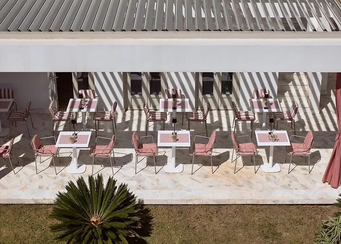 Tzanis Resort Skyros