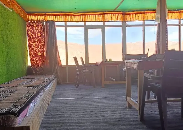 Soma Retreat Cottage, Pangong Lake