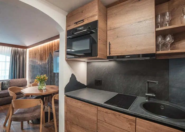 Laperle Apartments & Spa Access At Alpen Resort