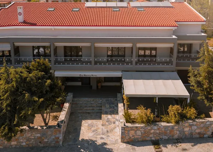 Old Nikiti'S Hotel