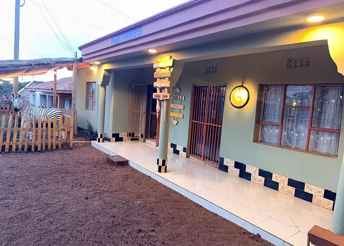 Cajanus Inn & Safaris