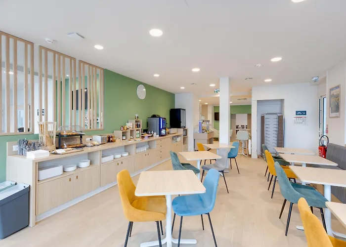 Karaez Hôtel - BritHotel Carhaix