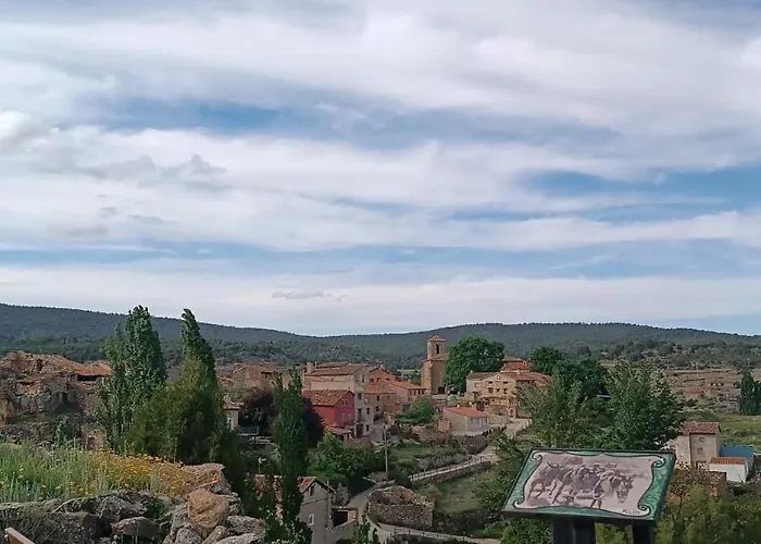 Apartamentos Rurales La Capellanía de Alobras