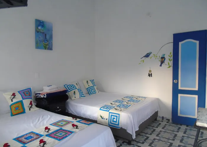 Vista Farallones Hostel