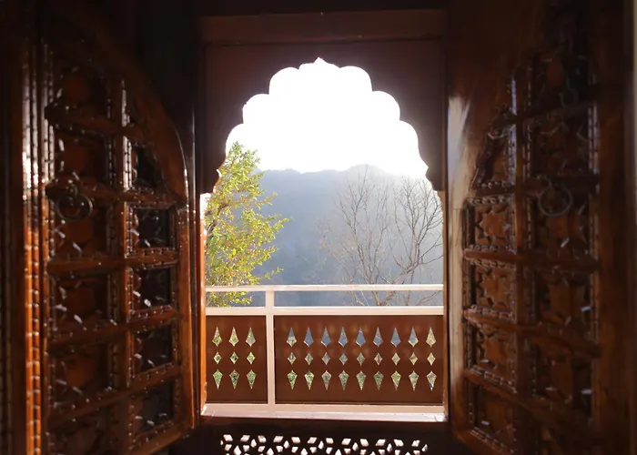 Ransuli Mountain Retreat