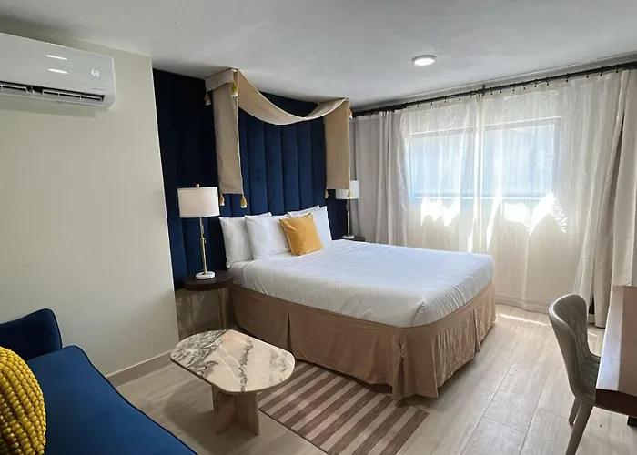 Metro Art Hotel