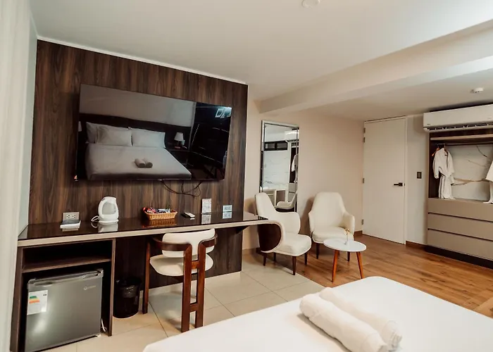 Hotel Qc