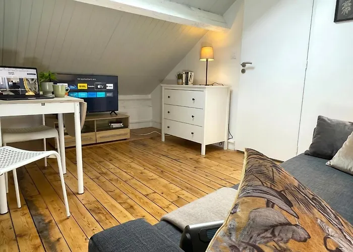 Chambre Confortable Et Lumineuse Au Coeur De Dreux