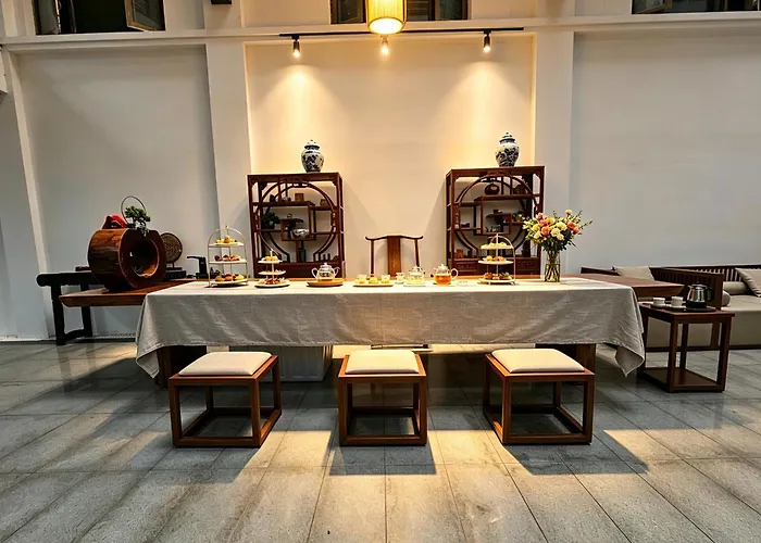 贵阳云舒酒店-喷水池甲秀楼店