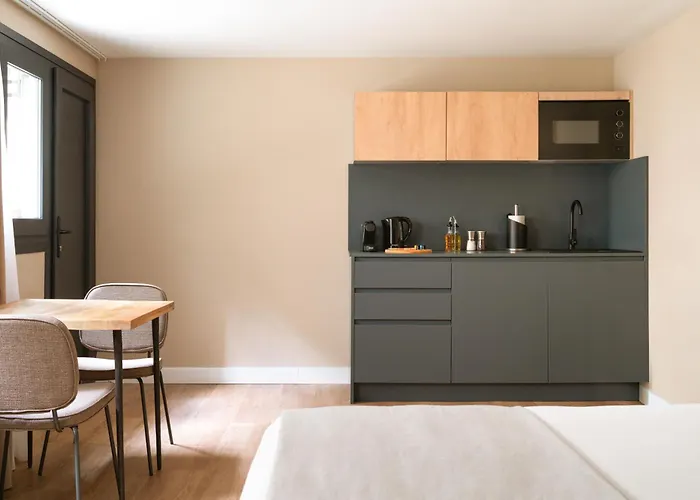 Limehome Palma Marina