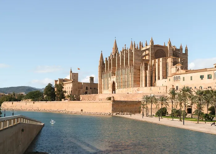 Limehome Palma Marina