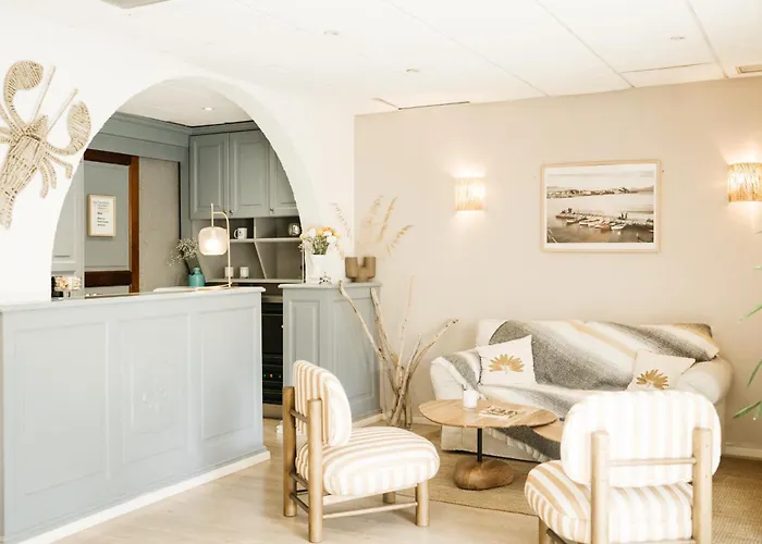 Hotel Le Petit Castel