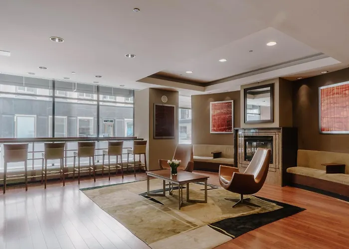 Central Loop Hotel