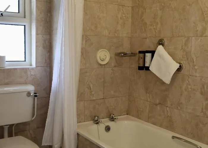 Leenane Hotel