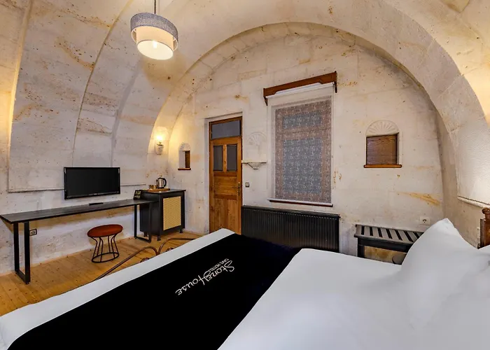 Stone House Cave Hotel