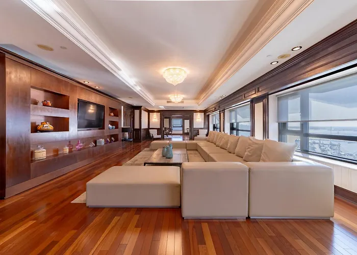 Radisson Montevideo Victoria Plaza Hotel