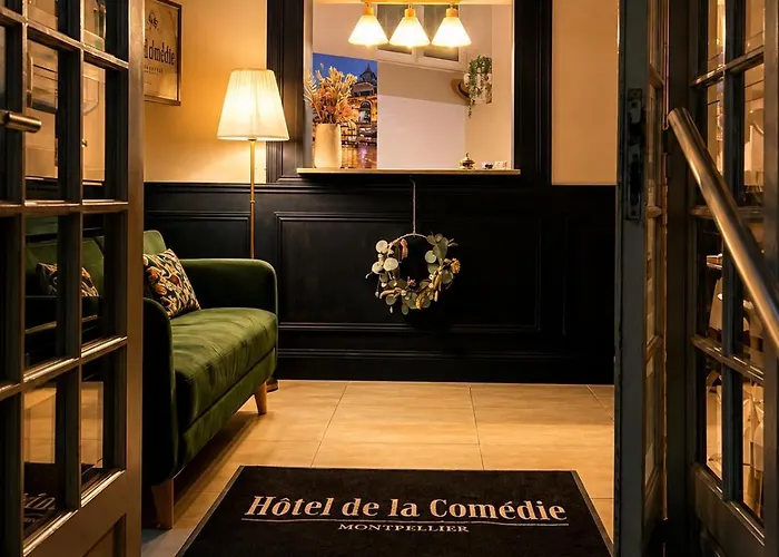 Hotel Comedie - Place De La Comedie Corum