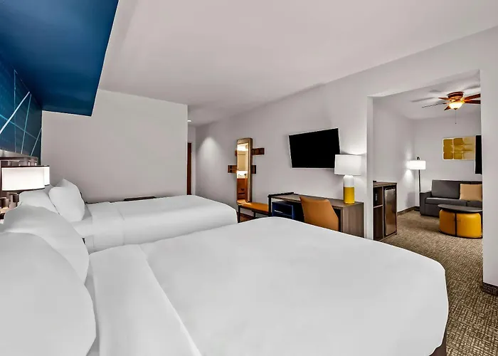 Comfort Inn & Suites Donna Near I-2