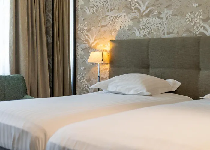 Hotel Iris