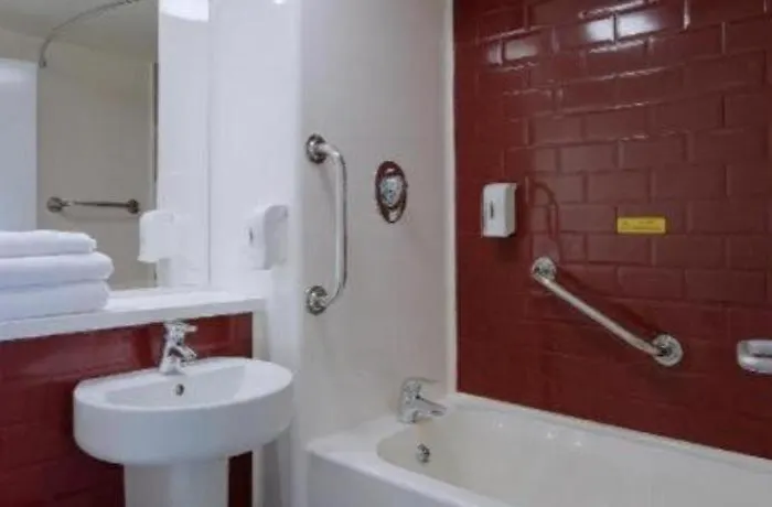 Travelodge Bradford Central