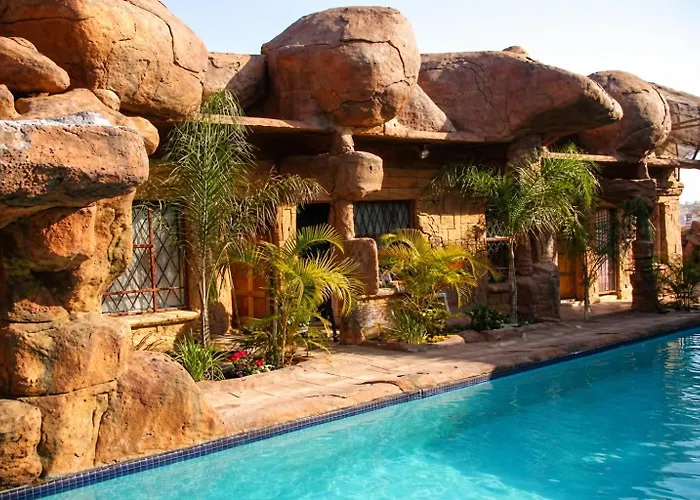 Ndou The Rocks Lodge