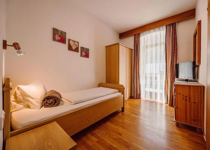 Hotel Alpenrose