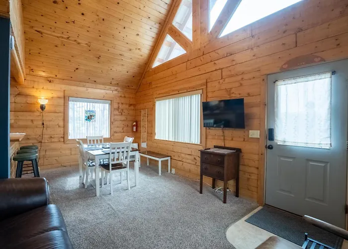 Hatcher Pass Cabins