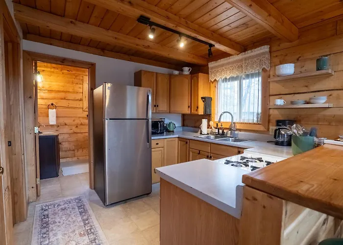 Hatcher Pass Cabins