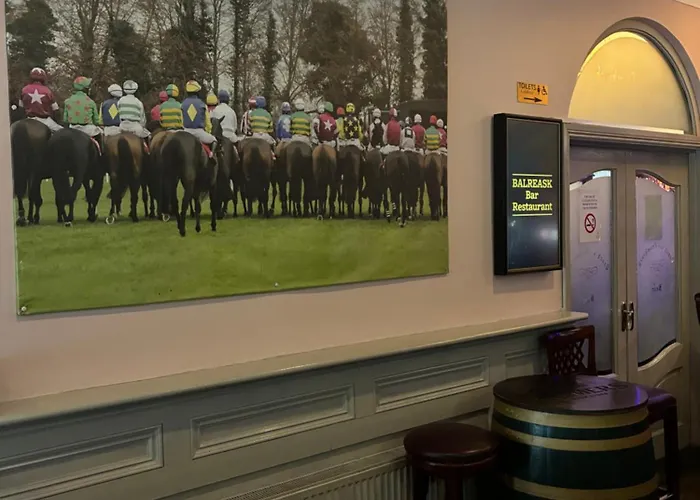 Balreask Bar, Restaurant & Guest Accommodation