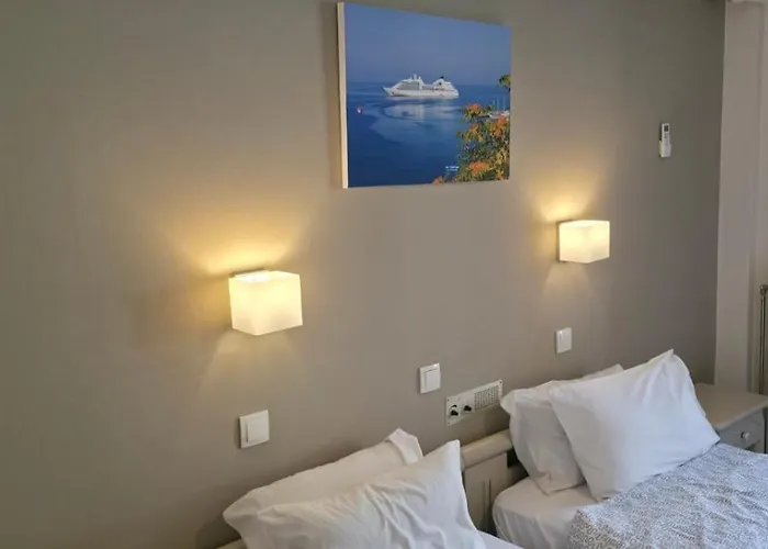 Hotel Adonis