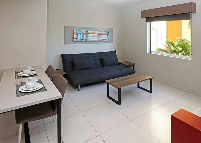 City Express Plus By Marriott Cabo San Lucas