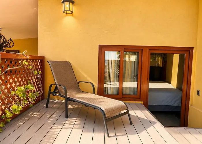 Hotel 1915 Inn & Suites