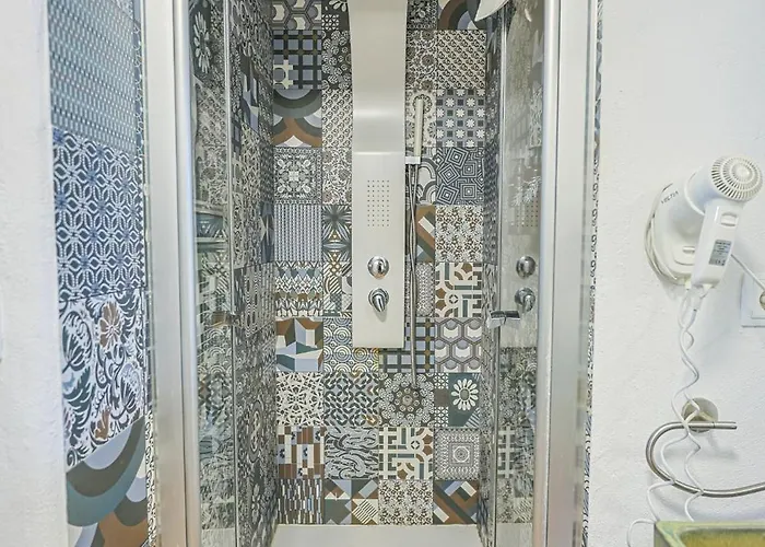 Blancos Rooms Hotel