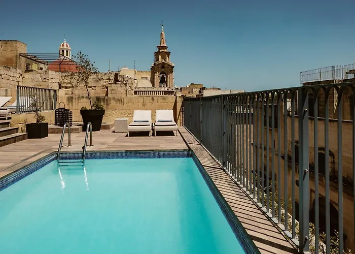 66 Saint Paul'S & Spa