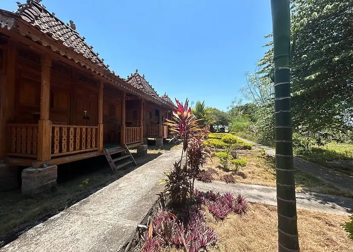 Parlezo Cottage Dintor
