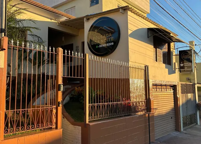 POUSADA BOA NOITE x no centro próximo a rodoviária de Atibaia