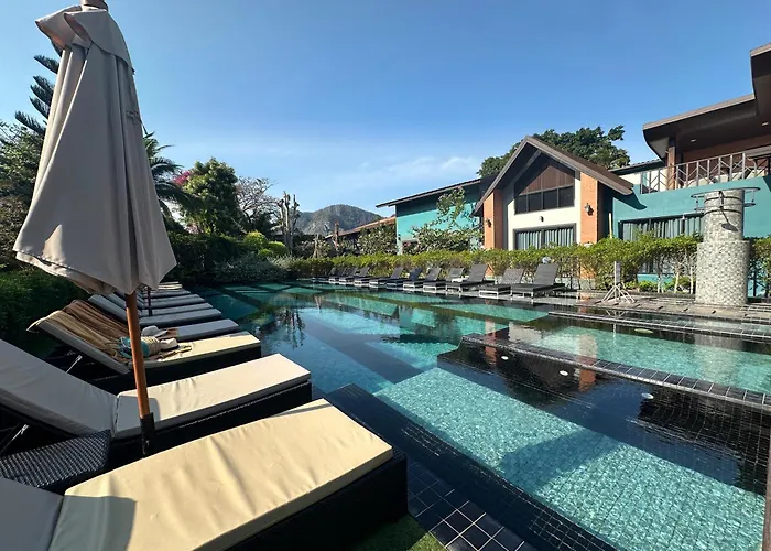 โรงแรมชาวเกาะพีพี Chaokoh Hotel Phi Phi Island