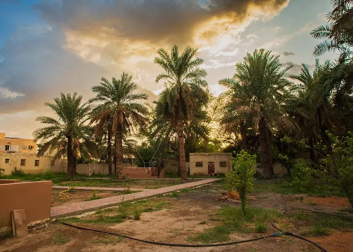 The Garden Inn نزل الحدیقة