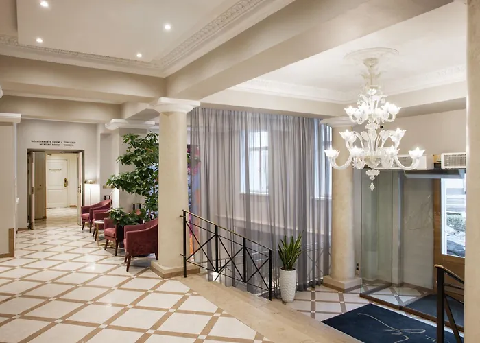 My City Hotel
