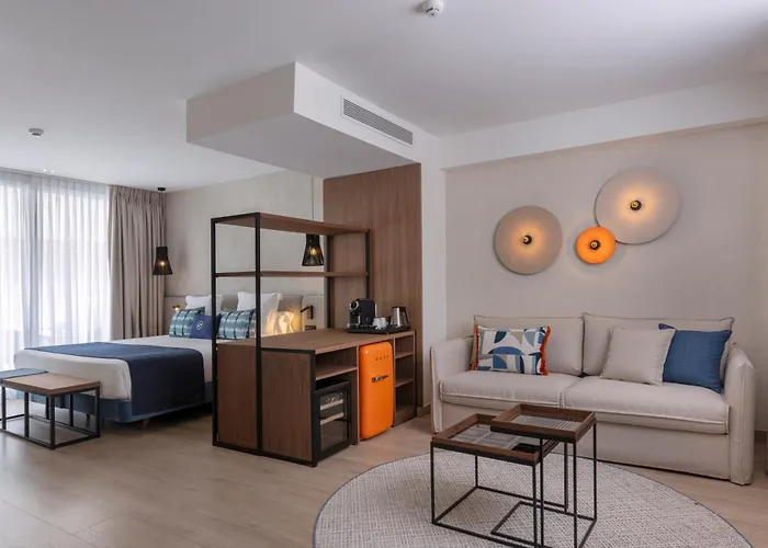 Hotel Lima - Adults Recommended