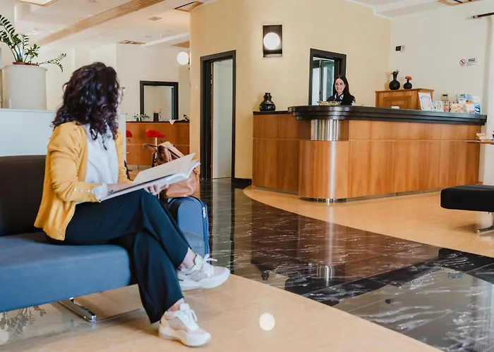 Cerri Hotel
