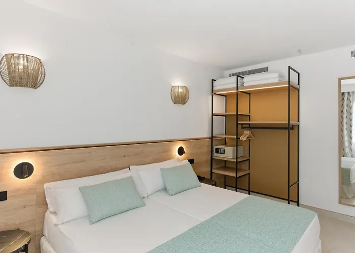 Aquasol Aparthotel