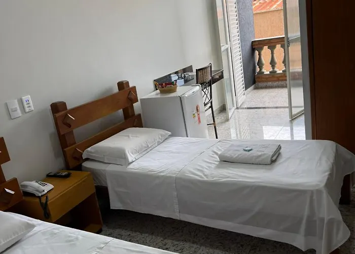Diplomata Hotel